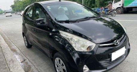 White Hyundai Eon 2015 for sale in Manual