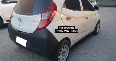 White Hyundai Eon 2016 for sale in Manual