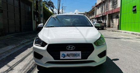 2020 Hyundai Reina 1.4 GL MT in Quezon City, Metro Manila