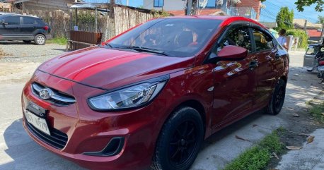 Selling White Hyundai Accent 2019 in Paniqui