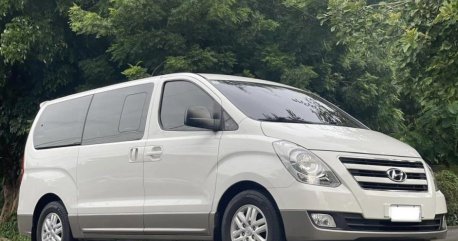 White Hyundai Grand starex 2018 for sale in Automatic