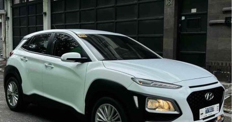 Selling White Hyundai KONA 2019 in Quezon City