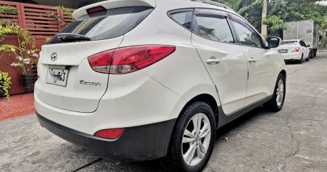 White Hyundai Tucson 2012 for sale in Bacoor