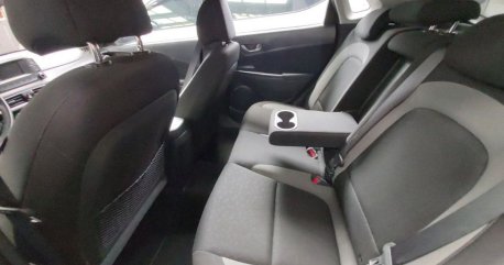 Sell White 2019 Hyundai KONA in Quezon City