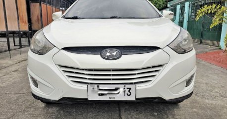 White Hyundai Tucson 2012 for sale in Bacoor