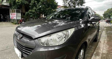 Sell White 2010 Hyundai Tucson in Quezon City