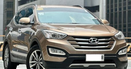 2014 Hyundai Santa Fe  2.2 CRDi GLS 8A/T 2WD (Dsl) in Makati, Metro Manila