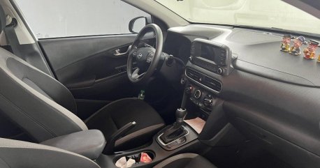 White Hyundai KONA 2020 for sale in Makati