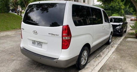 White Hyundai Starex 2015 for sale in Automatic