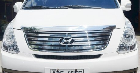 White Hyundai Grand starex 2015 for sale in Pasig