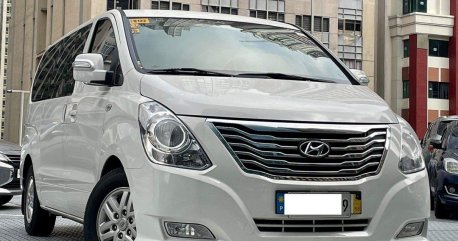 White Hyundai Starex 2018 for sale in Makati