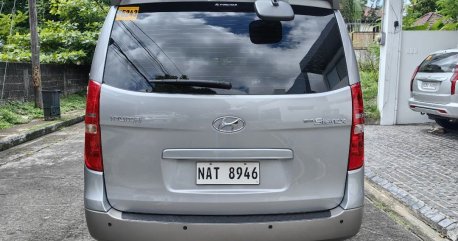 Sell White 2018 Hyundai Starex in Parañaque