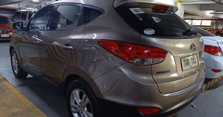 Sell White 2012 Hyundai Tucson in Pasig