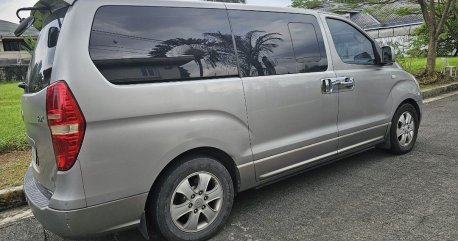 White Hyundai Starex 2011 for sale in Quezon City