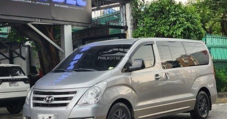 Sell White 2016 Hyundai Grand starex in Caloocan