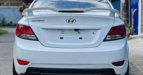 White Hyundai Accent 2014 for sale in Manila