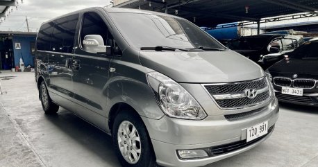 Sell White 2012 Hyundai Grand starex in Las Piñas