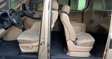 White Hyundai Grand starex 2009 for sale in Automatic