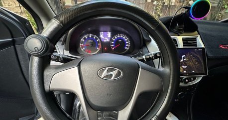 Sell Silver 2017 Hyundai Accent in Makati