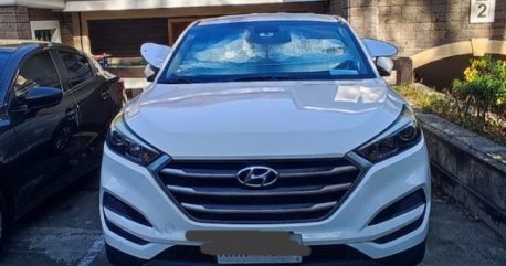 Selling White Hyundai Tucson 2018 in Quezon City