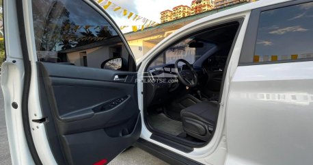 2019 Hyundai Tucson  2.0 CRDi GL 6AT 2WD (Dsl) in Quezon City, Metro Manila