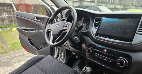 Silver Hyundai Tucson 2018 for sale in 