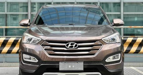 2015 Hyundai Santa Fe 2.2 CRDi GLS 4x2 AT in Makati, Metro Manila