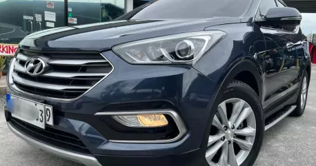 2018 Hyundai Santa Fe  2.2 CRDi GLS 8A/T 2WD (Dsl) in Quezon City, Metro Manila