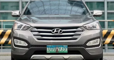 2013 Hyundai Santa Fe 2.2 CRDi GLS 4x2 AT in Makati, Metro Manila