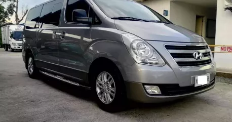 2016 Hyundai Grand Starex 2.5 CRDi GLS AT (with Swivel) in Pasay, Metro Manila