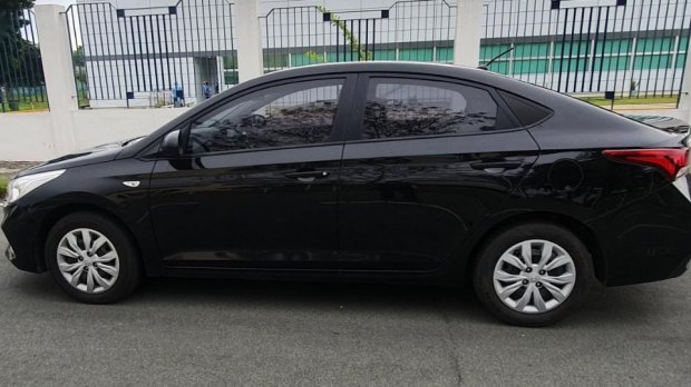  Vendo Hyundai Accent negro en Quezon